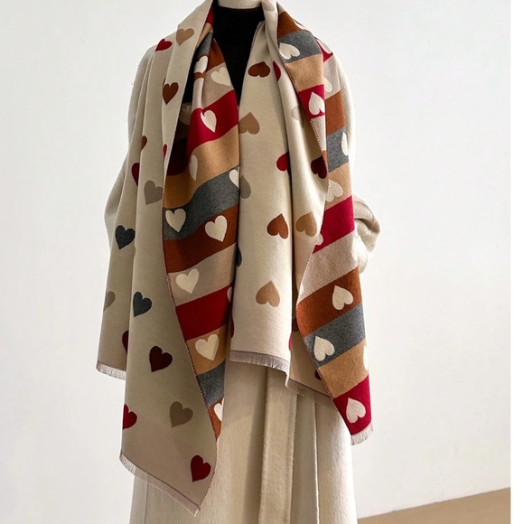 Cozy Hand Knit Heart Print Reversible Large Scarf - Picture 2 of 4